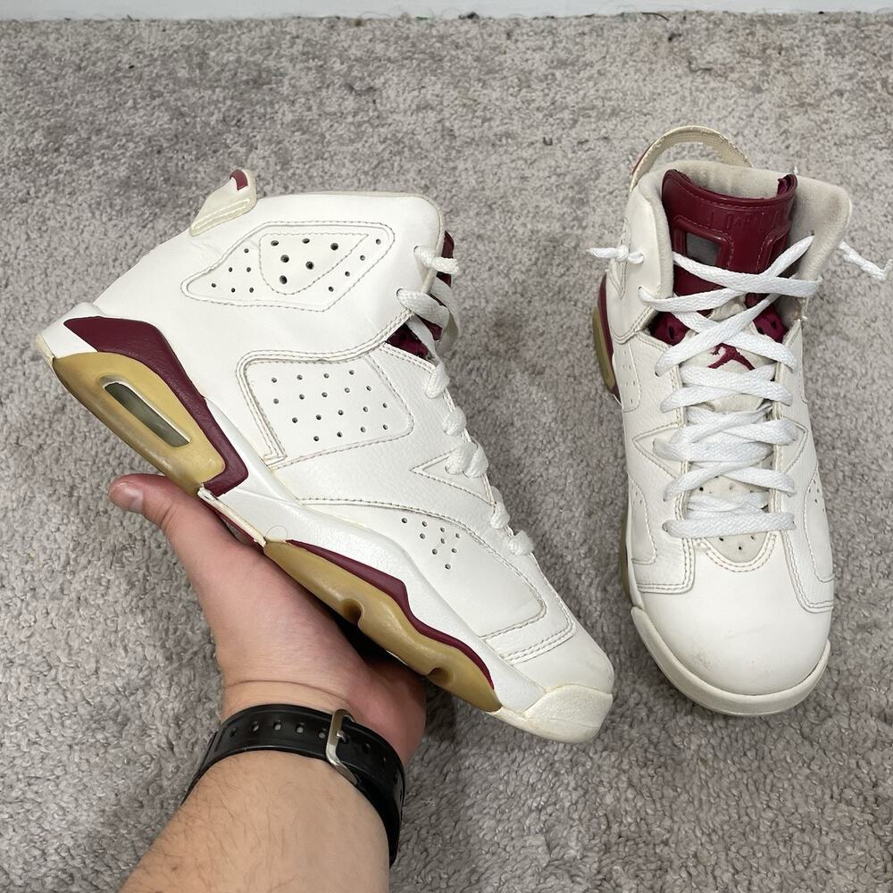 Nike Air Jordan Retro 6 Maroon Mens/Youth Size 6.5 Y 2015 Model 836342-115